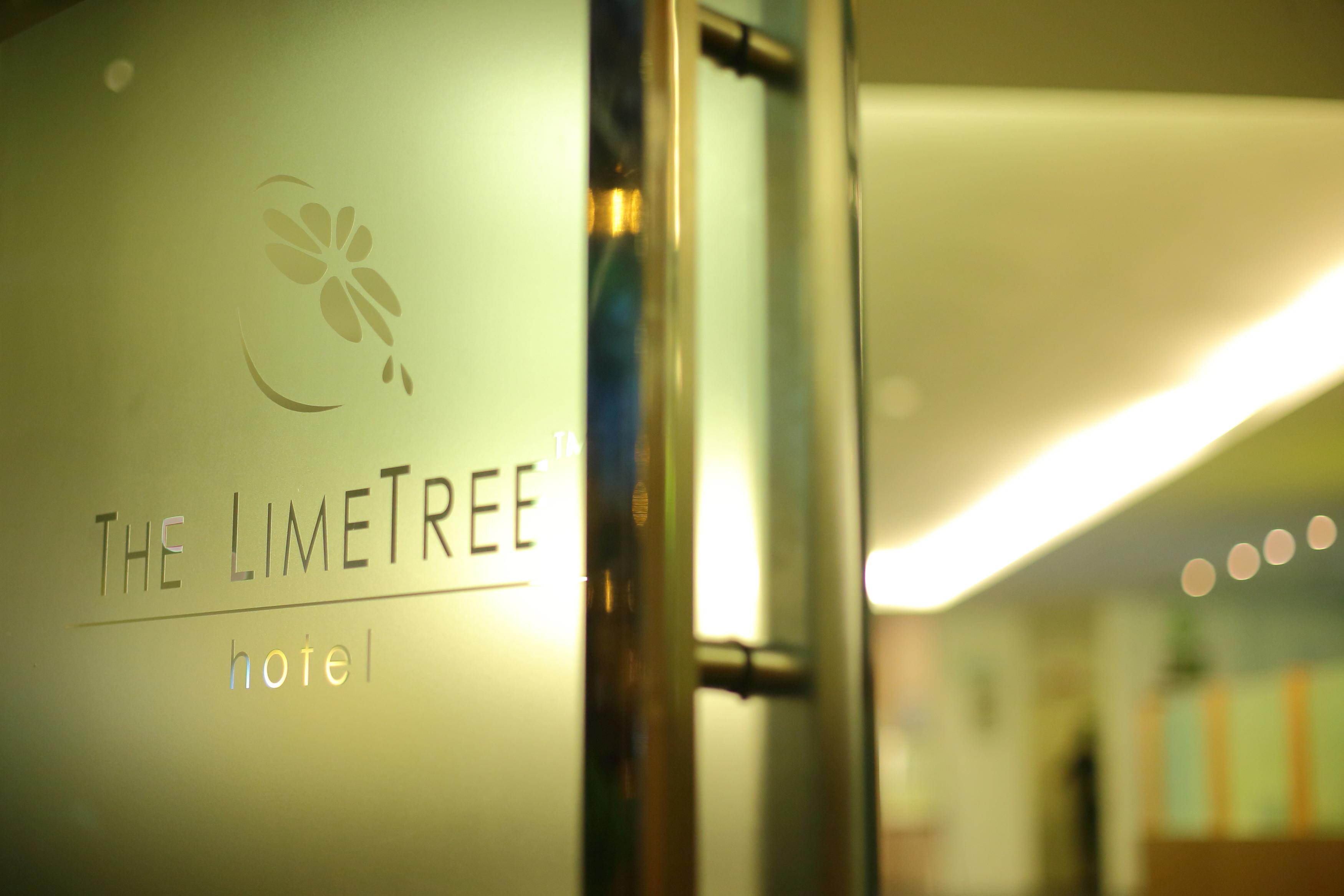 The Limetree Hotel, Kuching Exterior photo